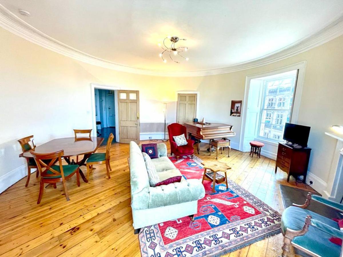 شقة Incredible St Andrew'S Sq - 2 Bed In The Sky المظهر الخارجي الصورة