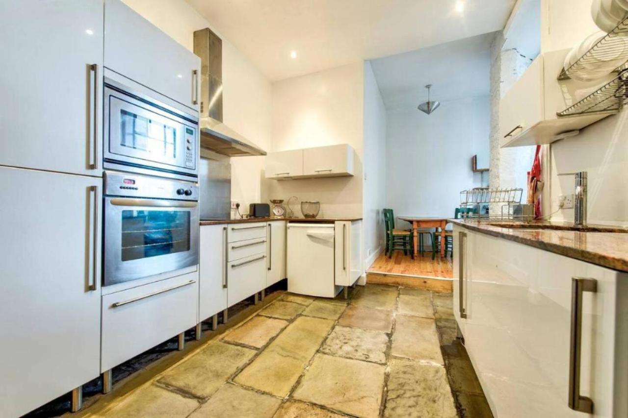 شقة Incredible St Andrew'S Sq - 2 Bed In The Sky المظهر الخارجي الصورة