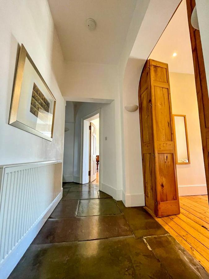 شقة Incredible St Andrew'S Sq - 2 Bed In The Sky المظهر الخارجي الصورة