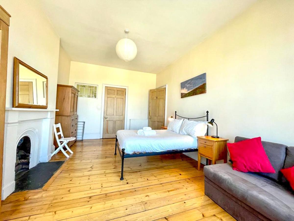 شقة Incredible St Andrew'S Sq - 2 Bed In The Sky المظهر الخارجي الصورة