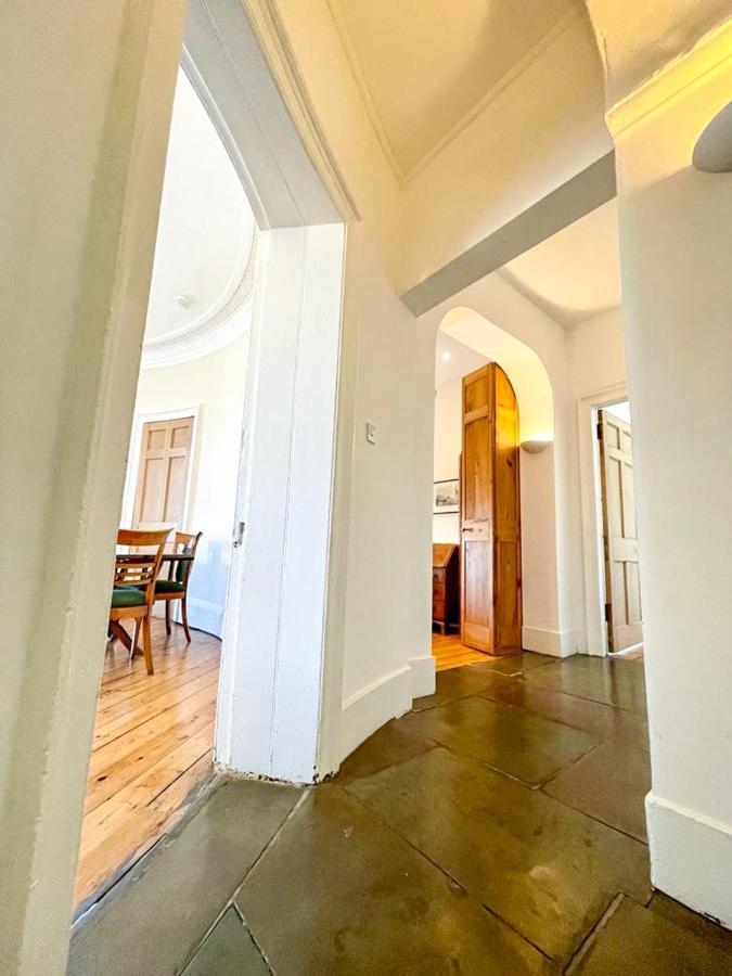 شقة Incredible St Andrew'S Sq - 2 Bed In The Sky المظهر الخارجي الصورة