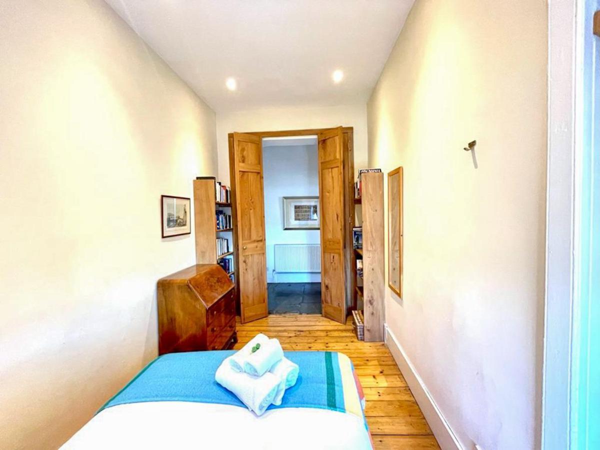 شقة Incredible St Andrew'S Sq - 2 Bed In The Sky المظهر الخارجي الصورة